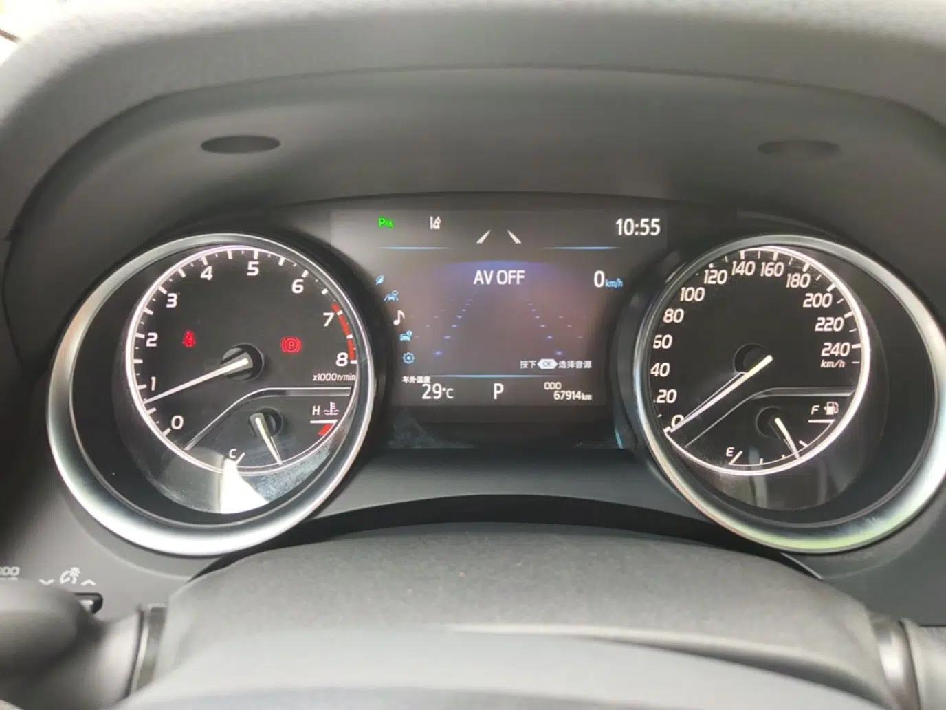 Toyota Camry 2019 Revised Version 2.5G Luxury Edition — миниатюра 14