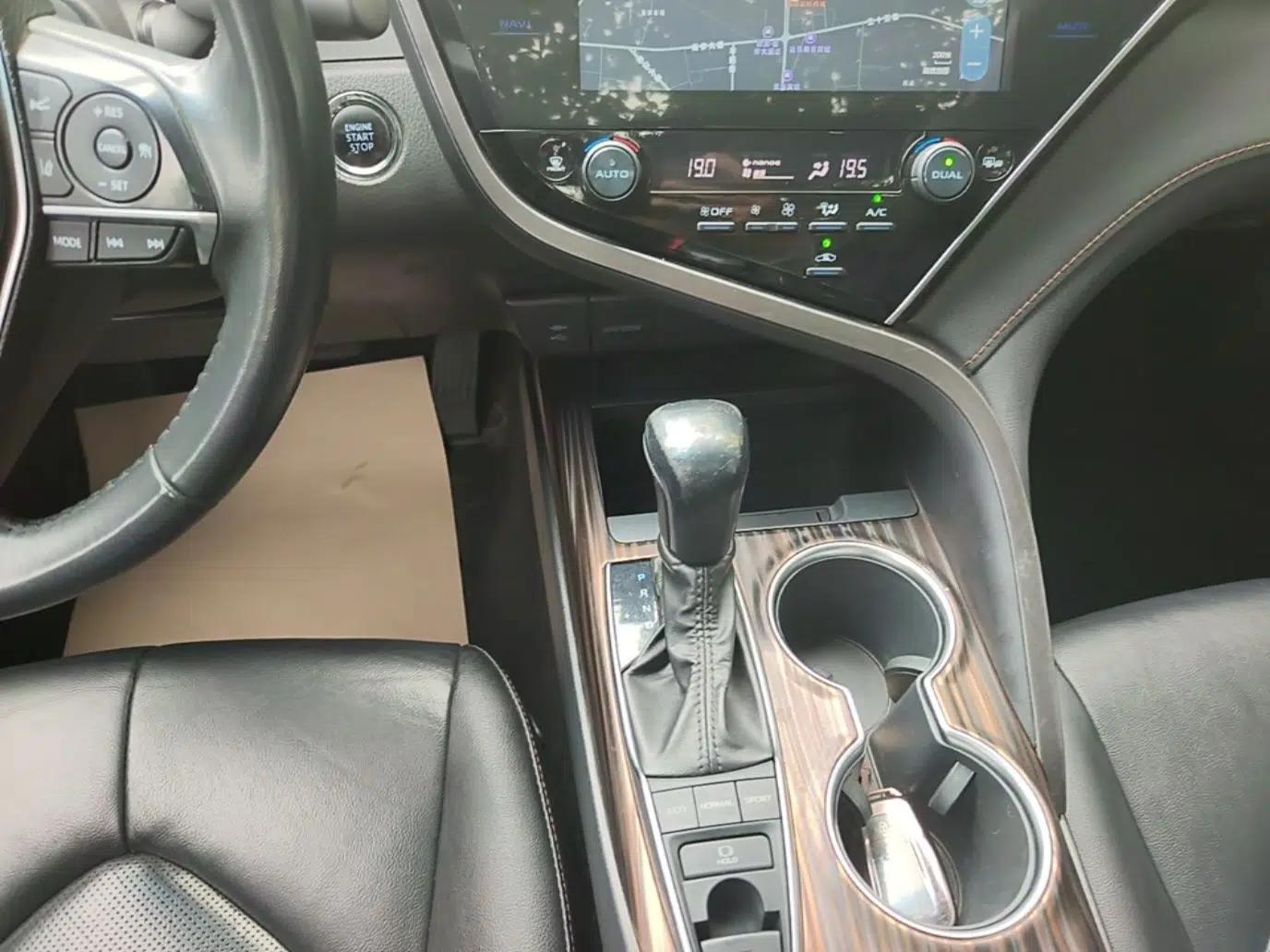 Toyota Camry 2019 Revised Version 2.5G Luxury Edition — миниатюра 16