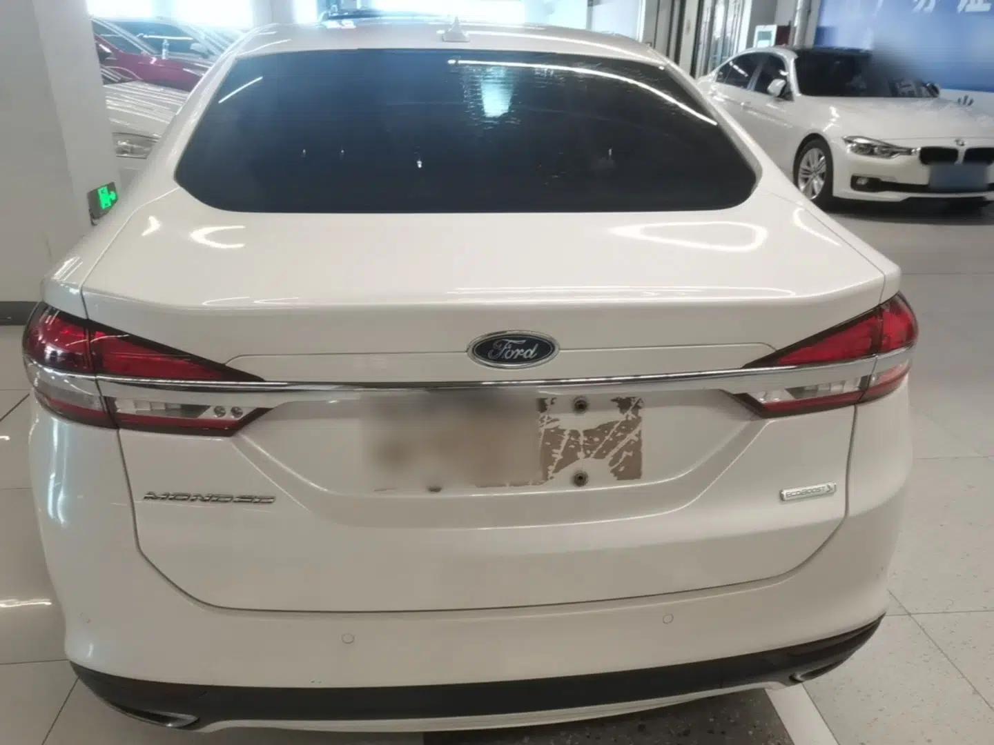 Ford Mondeo 2018 EcoBoost 180 Fashion Edition — миниатюра 5