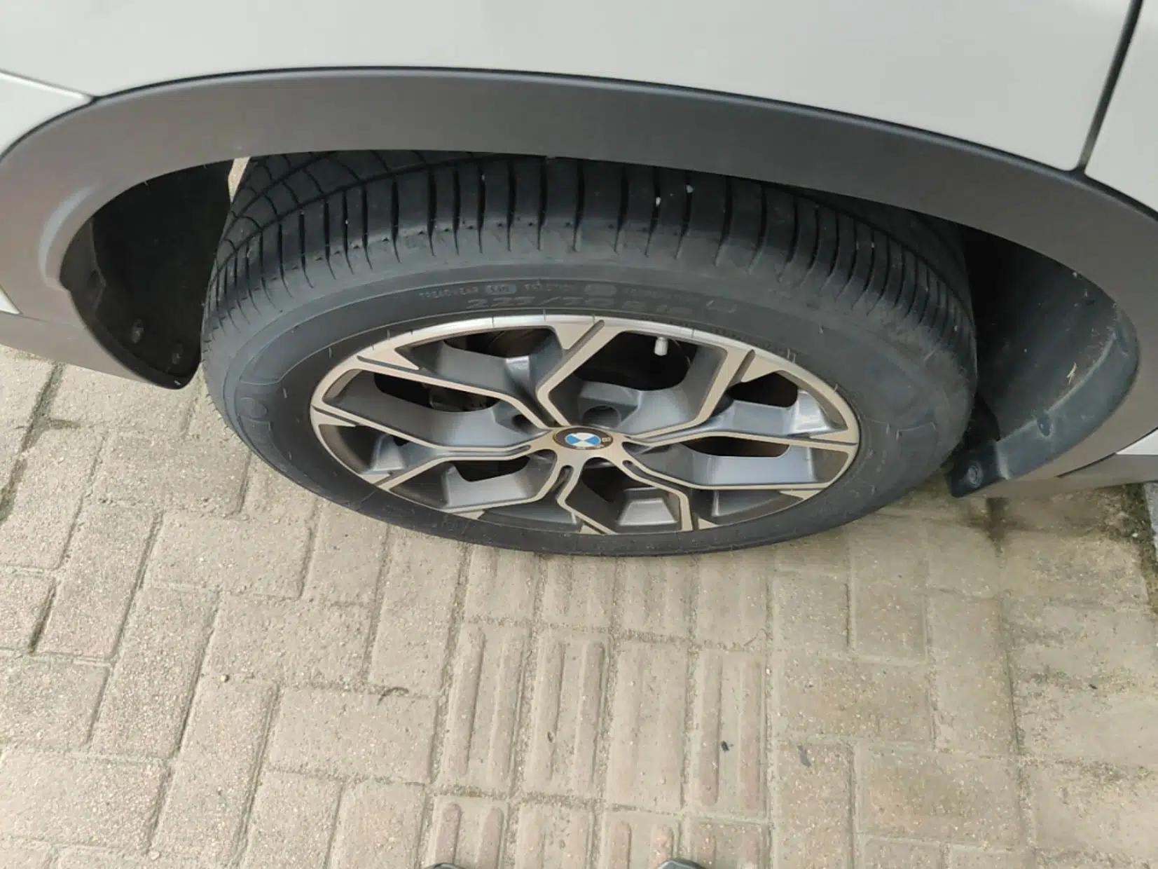 BMW X1 2020 sDrive25Li Leading Model — миниатюра 11