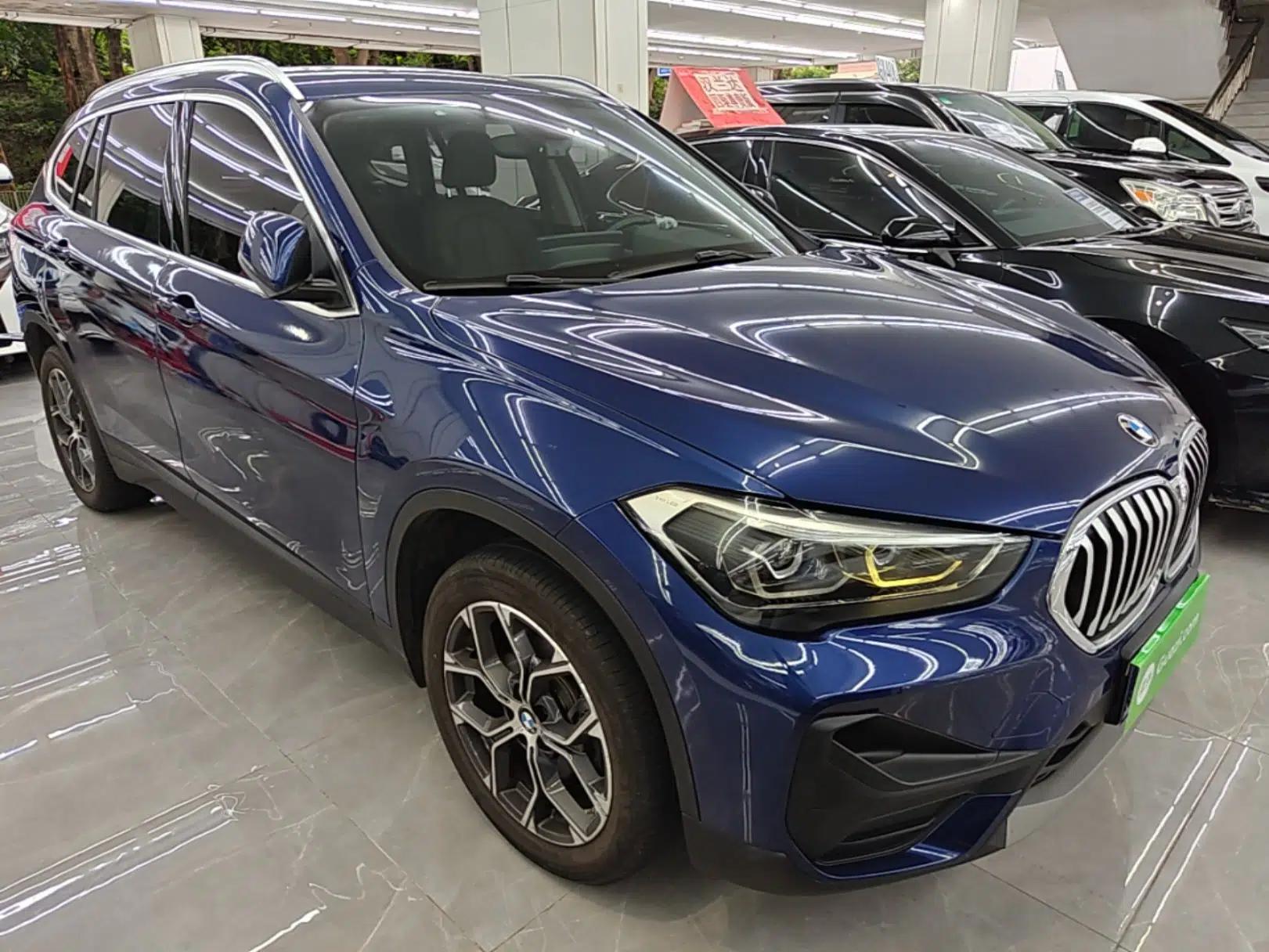 BMW X1 2020 sDrive25Li Leading Model — миниатюра 3