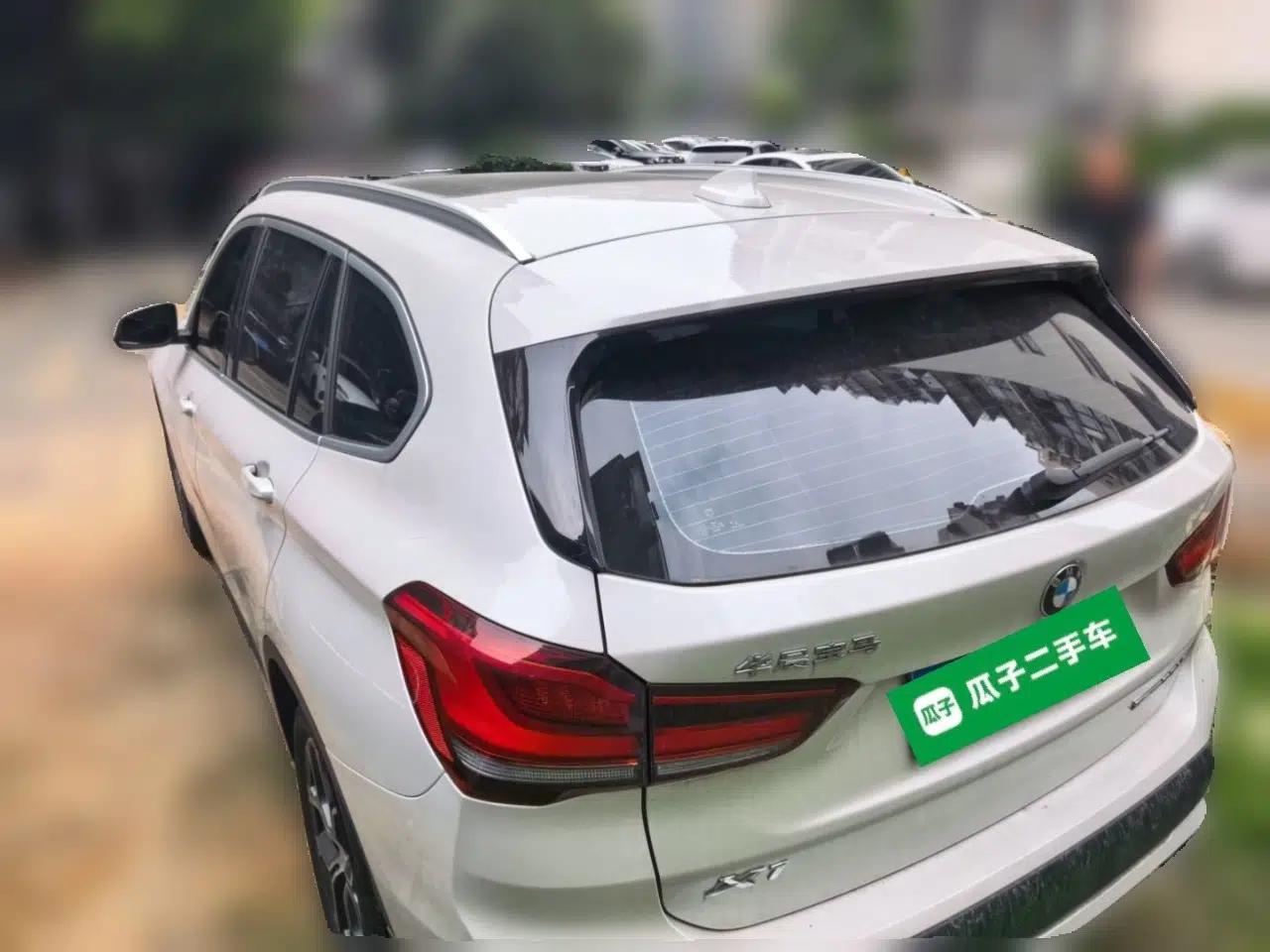 BMW X1 2020 sDrive25Li Leading Model — миниатюра 4
