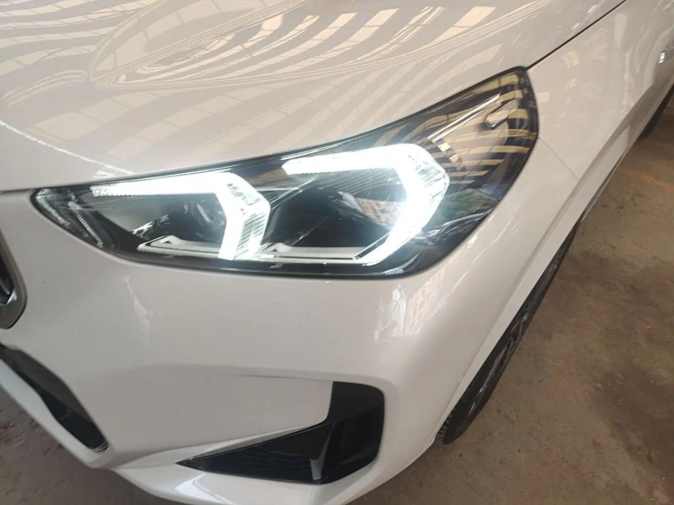 BMW X1 2023 sDrive25Li M Sport Package — миниатюра 8