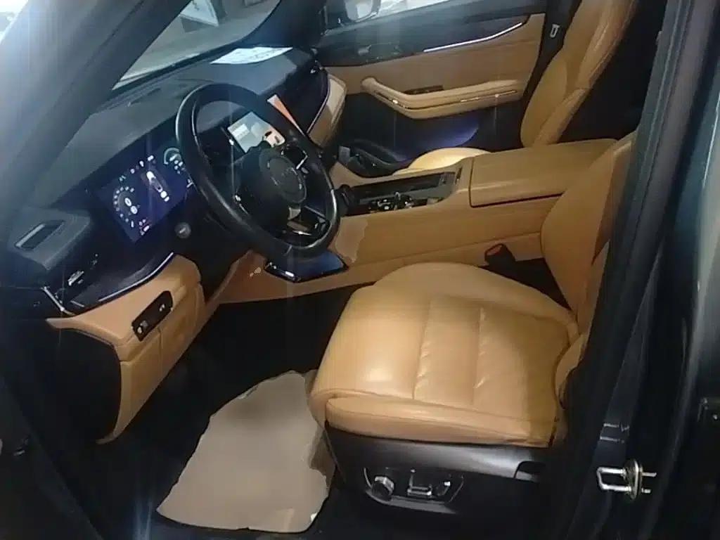 Lynk & Co 09 2021 2.0T Halo 6-seater — миниатюра 15