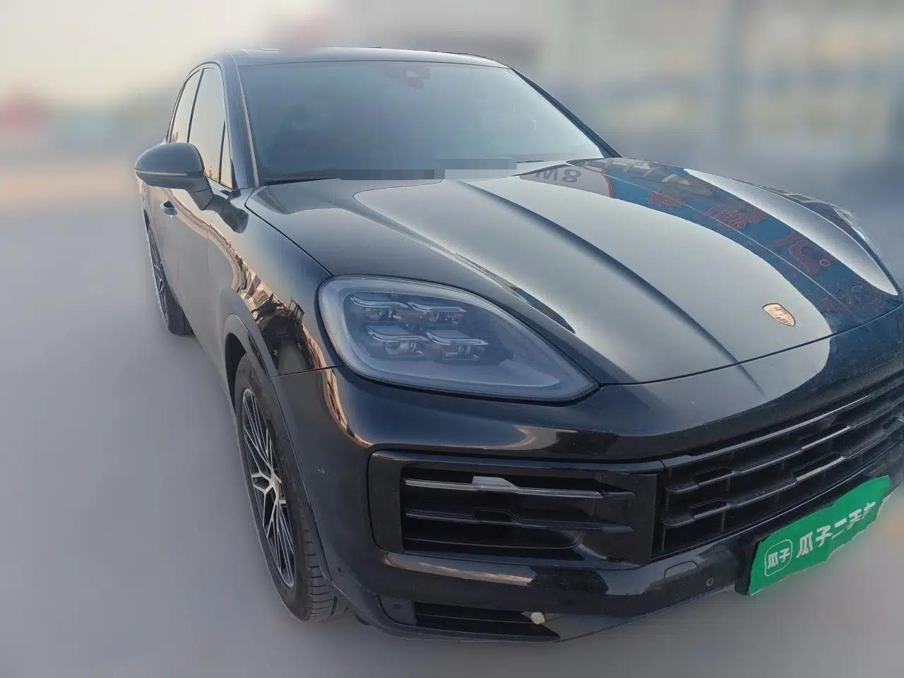 Porsche Cayenne 2025 Cayenne 3.0T Dream-Chasing Edition — миниатюра 3
