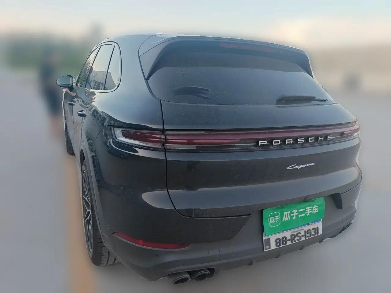 Porsche Cayenne 2025 Cayenne 3.0T Dream-Chasing Edition — миниатюра 4