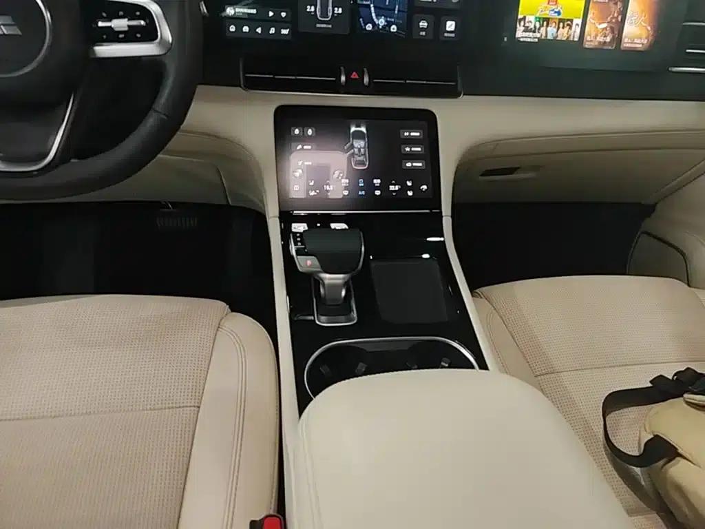 Li Auto ONE 2021 Extended Range 6-Seater — миниатюра 14