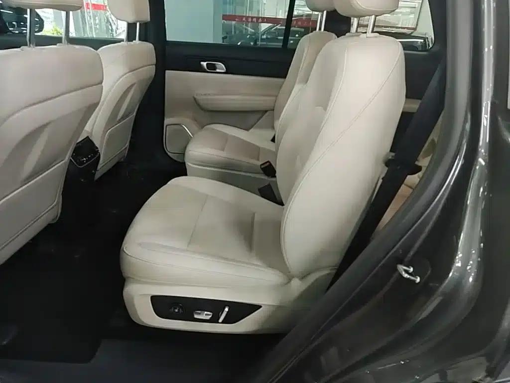Li Auto ONE 2021 Extended Range 6-Seater — миниатюра 17