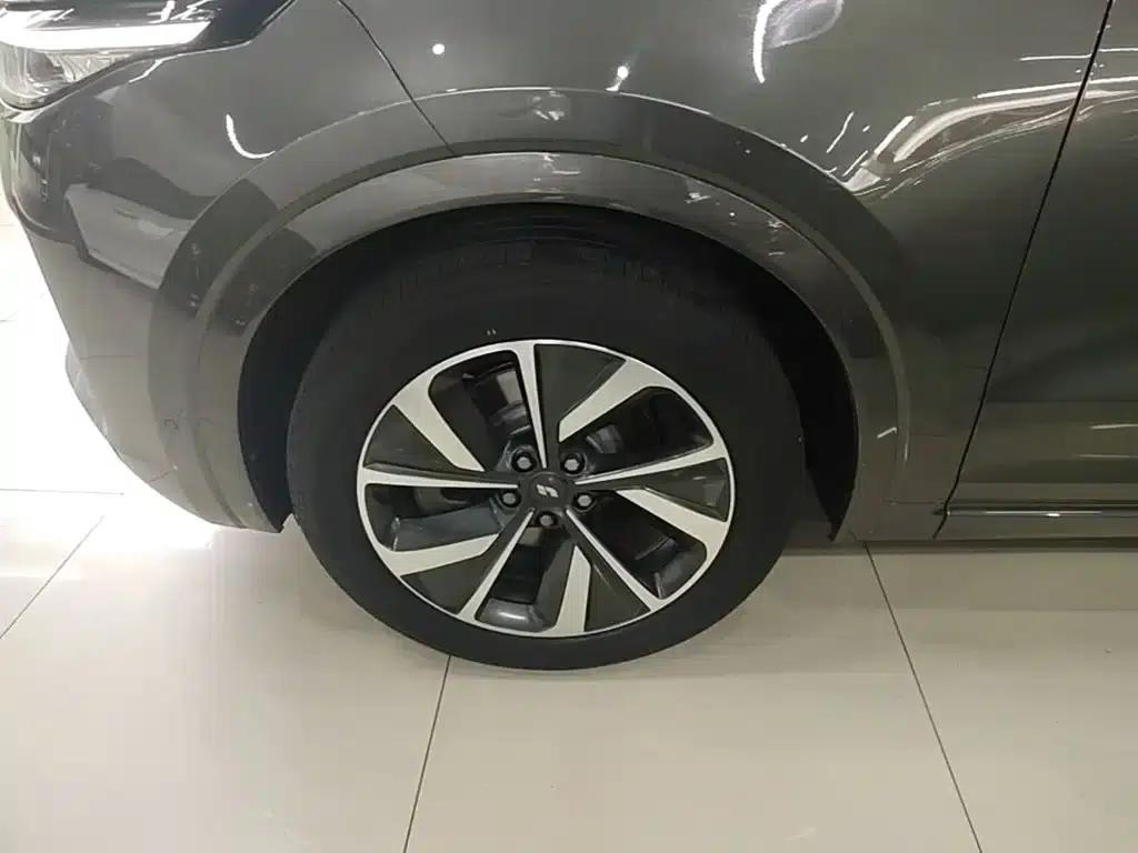 Li Auto ONE 2021 Extended Range 6-Seater — миниатюра 23