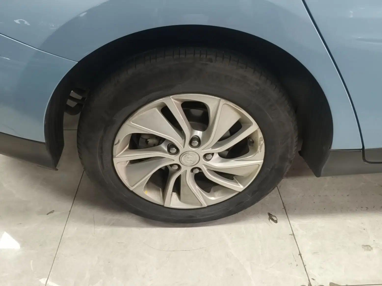 Buick Velite 6 2020 Plug-in Hybrid Connected Fashion Model — миниатюра 11