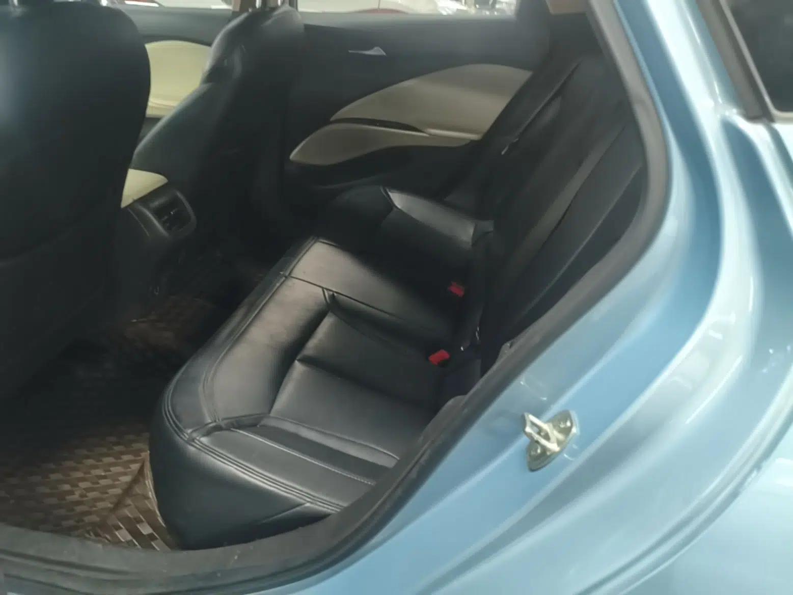 Buick Velite 6 2020 Plug-in Hybrid Connected Fashion Model — миниатюра 25