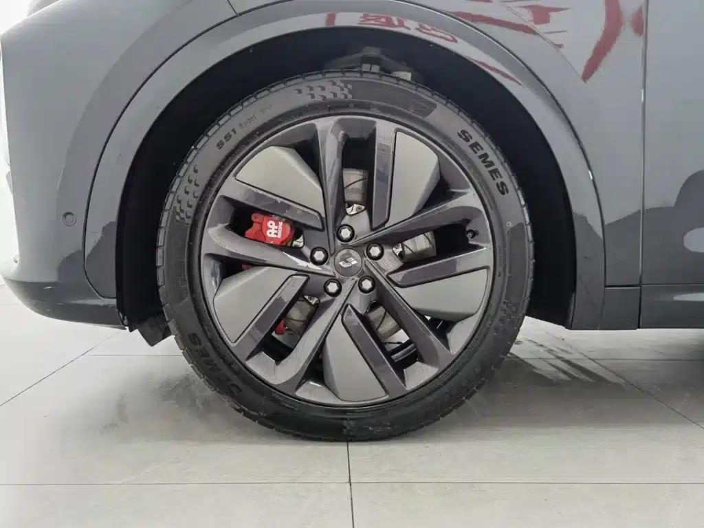 Li Auto L7 2023 Pro — миниатюра 17