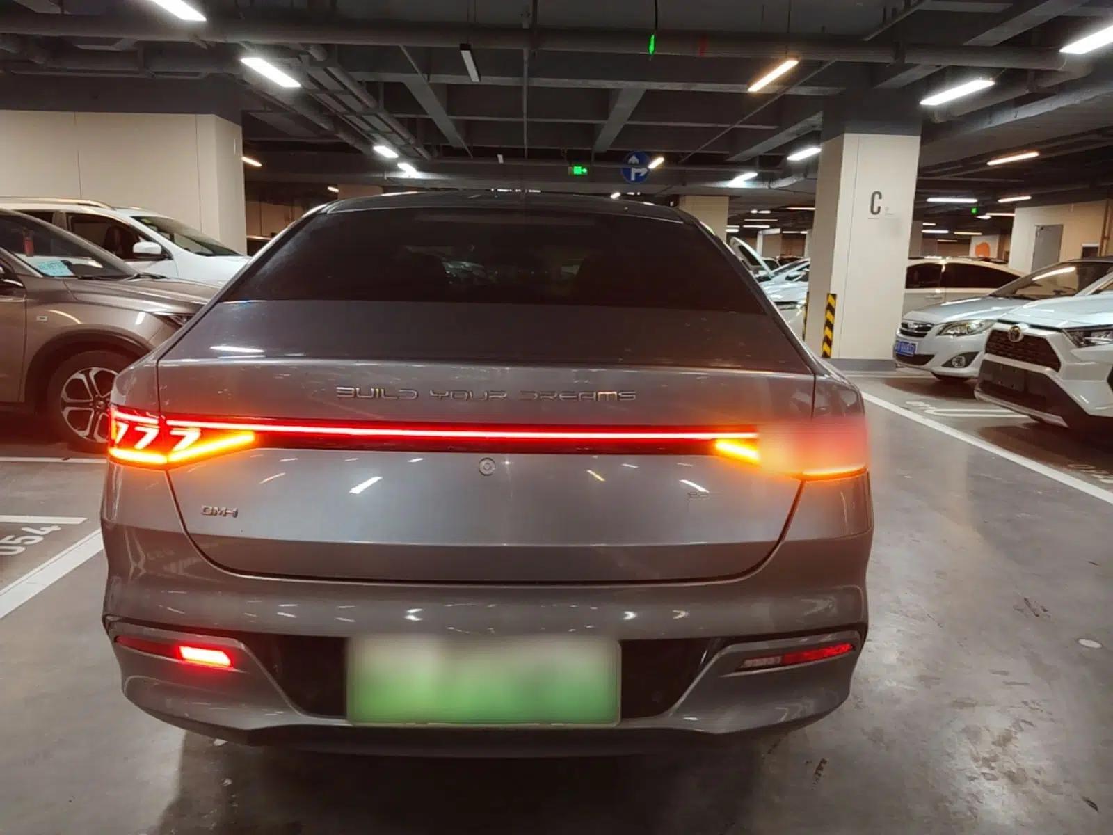 BYD Qin PLUS 2021 DM-i 55KM Flagship Model — миниатюра 5
