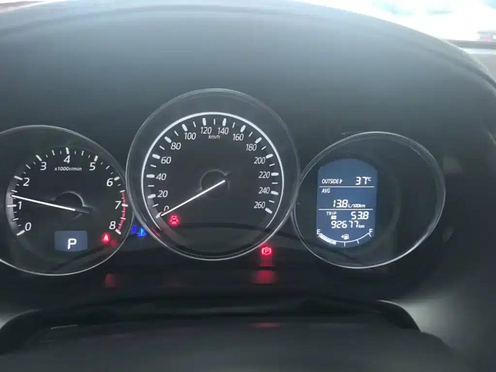 Mazda6 Atenza 2017 2.0L Blue Sky Luxury Edition — миниатюра 12