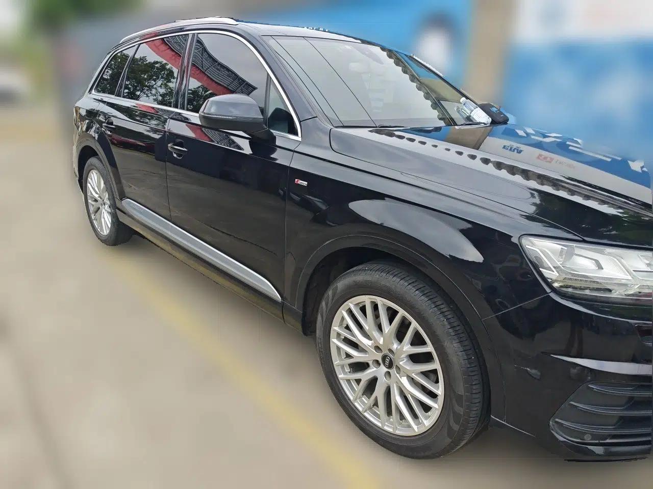 Audi Q7 2016 40 TFSI Comfort Model — миниатюра 3