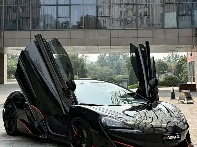 McLaren 540C 2015 3.8T Coupe