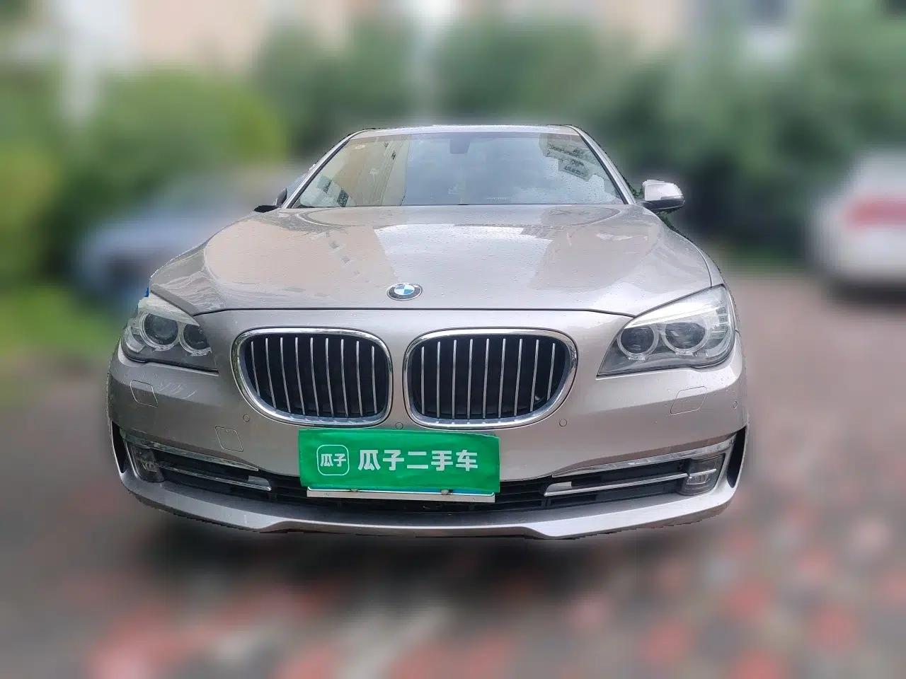 BMW 7 Series 2014 730Li Premium Edition — миниатюра 2