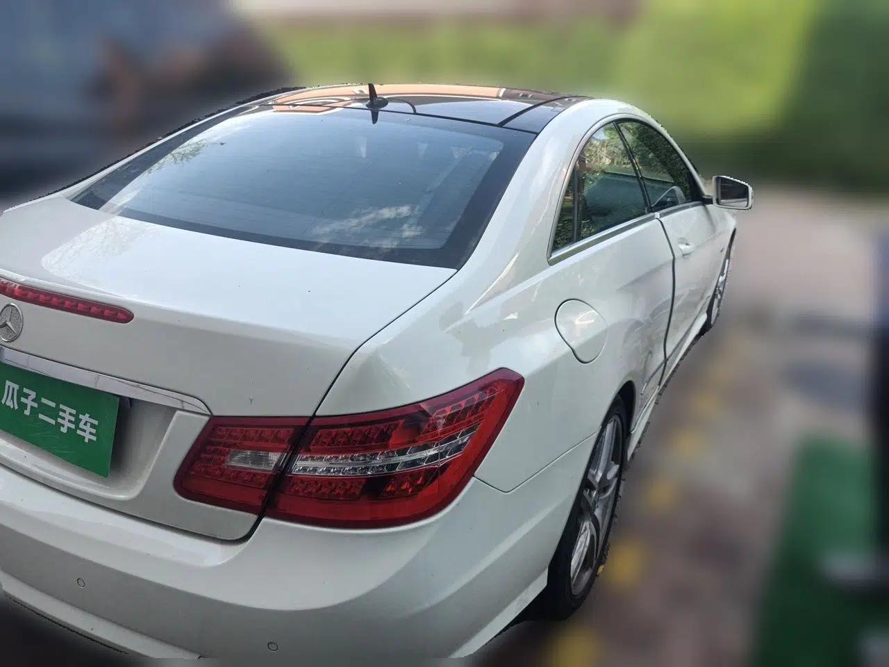 Mercedes-Benz E-Class 2012 E 260 CGI Coupe — миниатюра 6