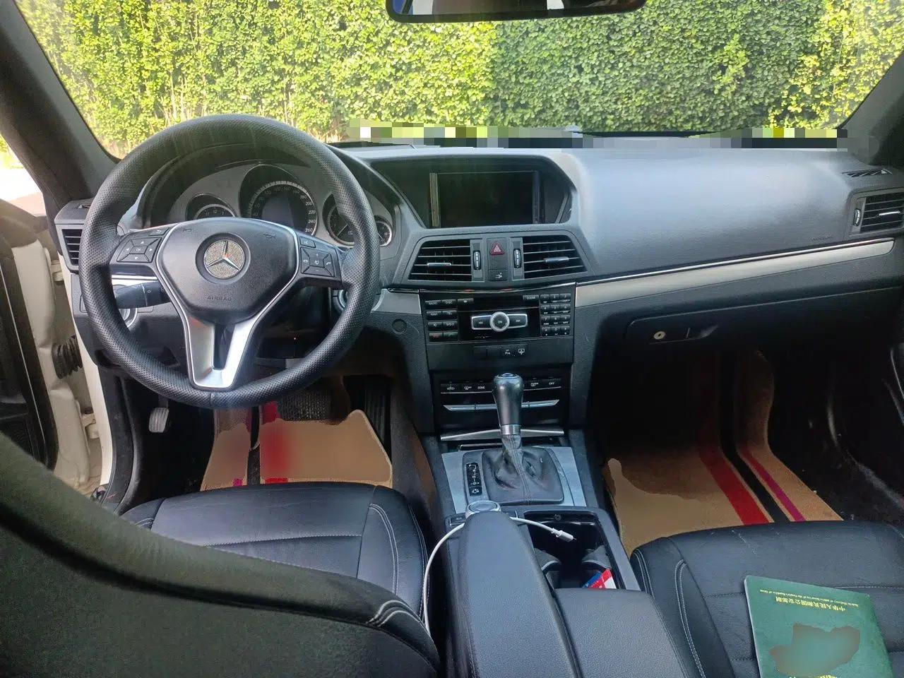 Mercedes-Benz E-Class 2012 E 260 CGI Coupe — миниатюра 9