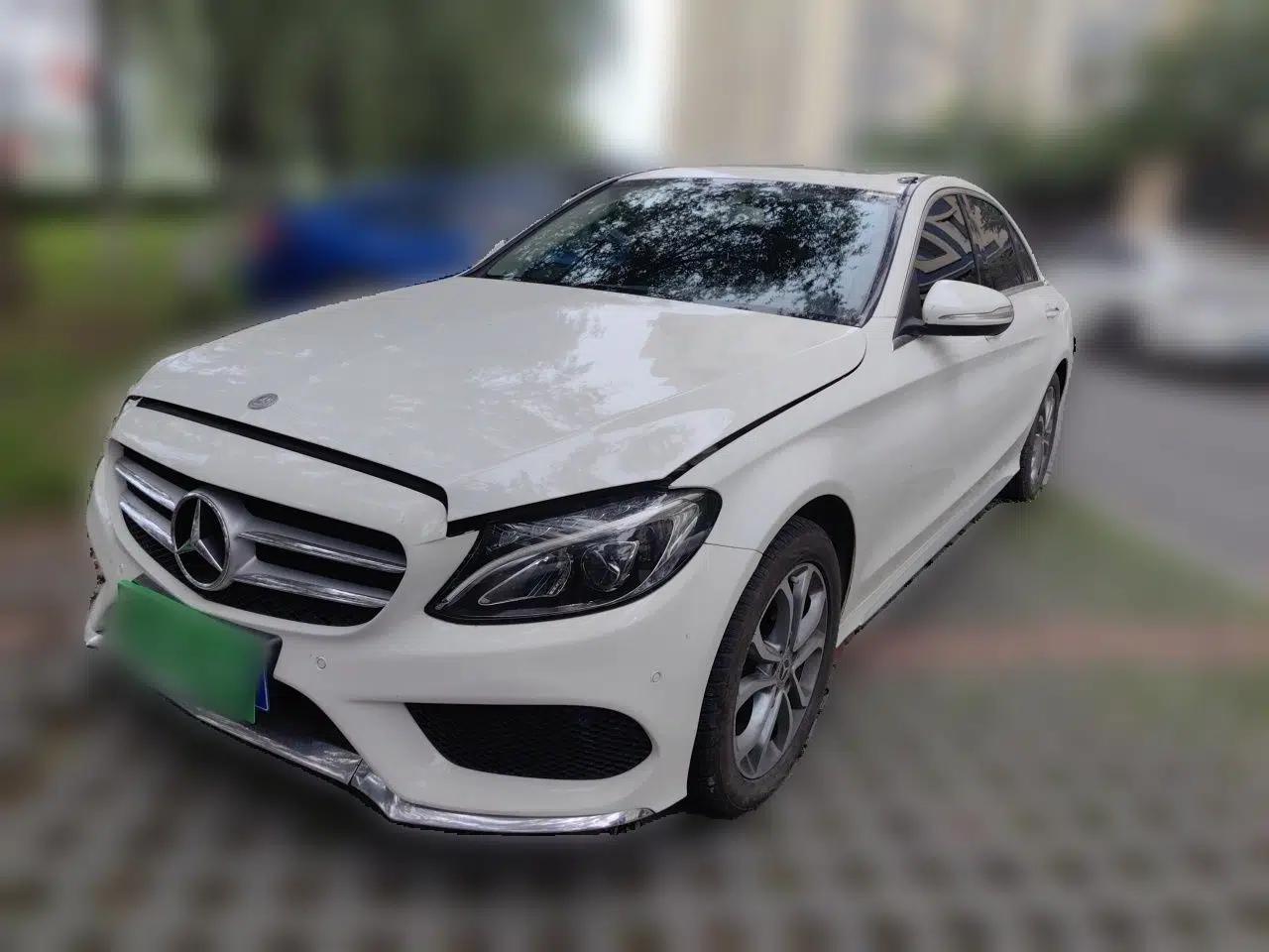 Mercedes-Benz C-Class 2017 Restyled C 180 L Fashion Edition Sport Version — миниатюра 1