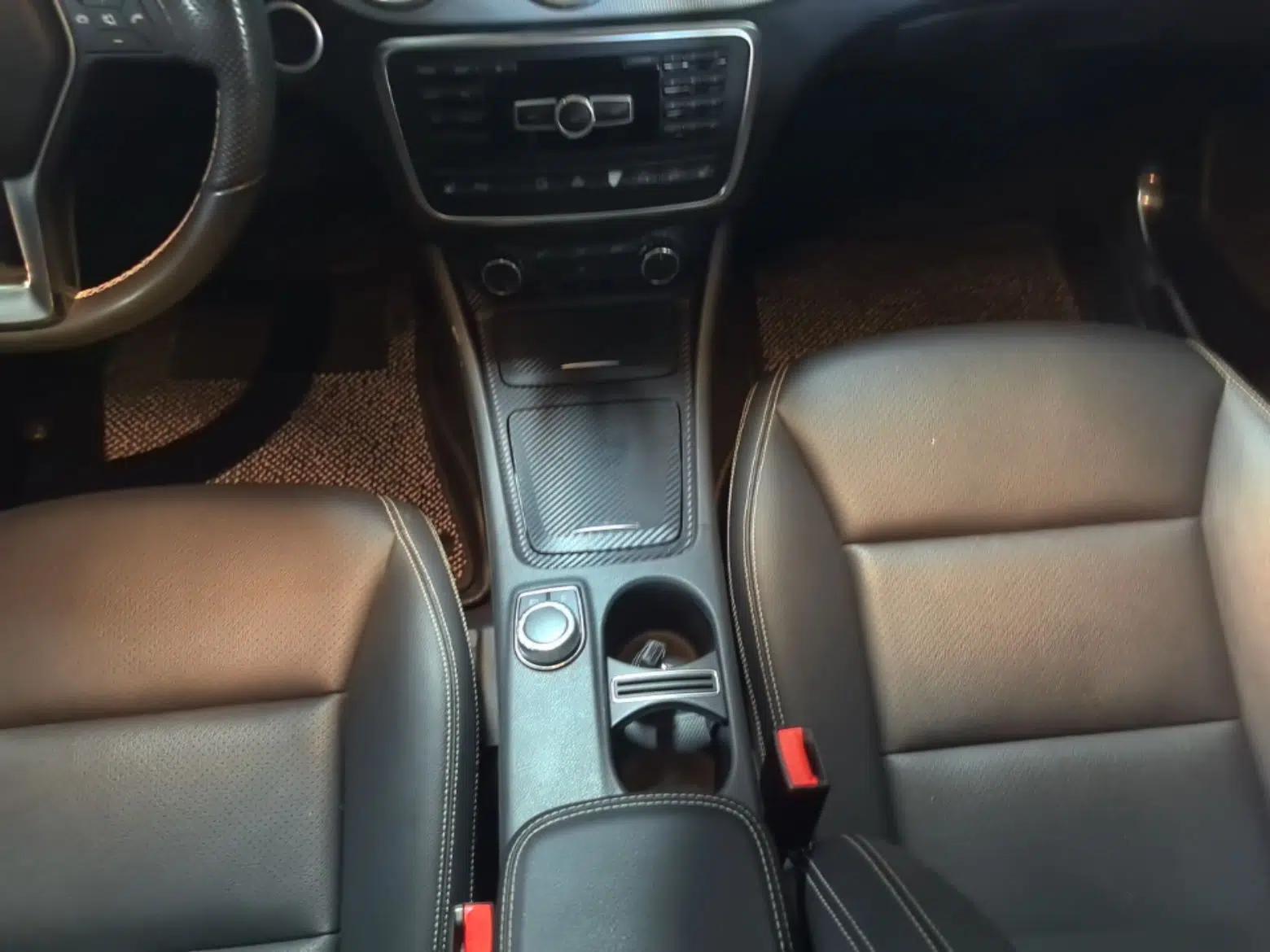 Mercedes-Benz GLA 2015 GLA 220 4MATIC Fashion Model — миниатюра 21