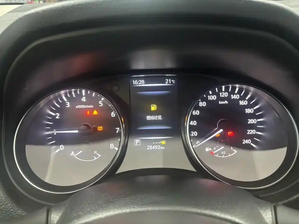 Nissan Qashqai 2021 2.0L CVT Smart Edition — миниатюра 20