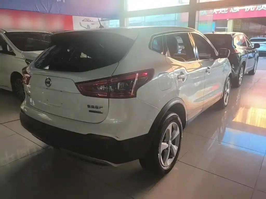 Nissan Qashqai 2019 2.0L CVT Smart Edition — миниатюра 7