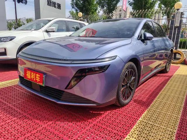Nissan N6 2026 180 Max