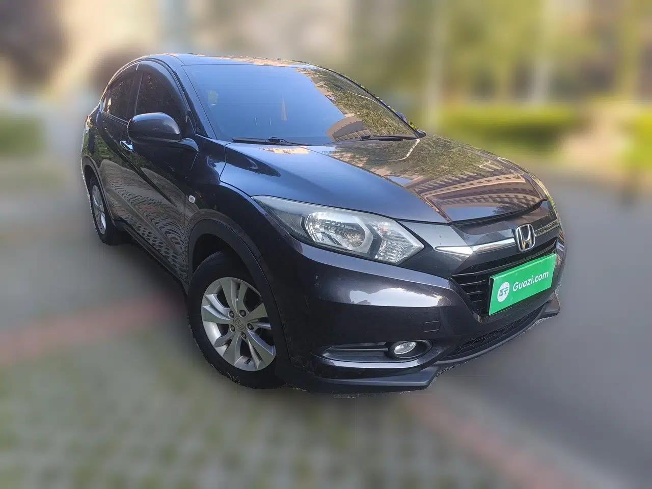 Honda Vezel 2017 1.5L CVT 2WD Comfort Model — миниатюра 3