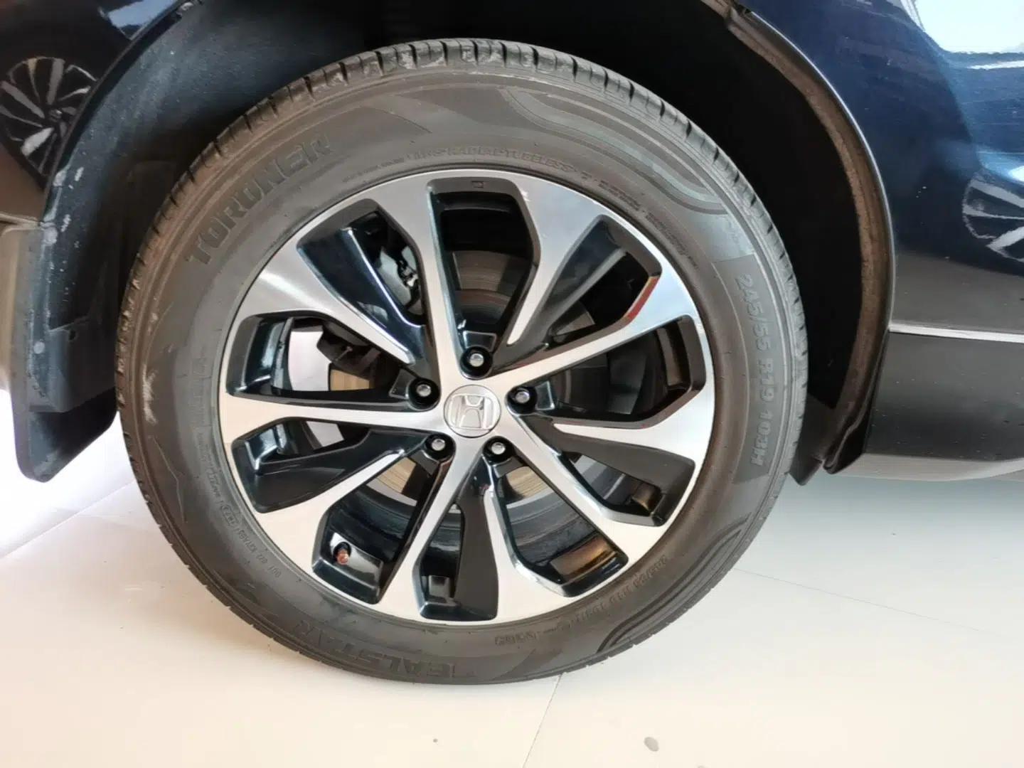 Honda Avancier 2017 240TURBO Two-Wheel Drive Elite Edition — миниатюра 11
