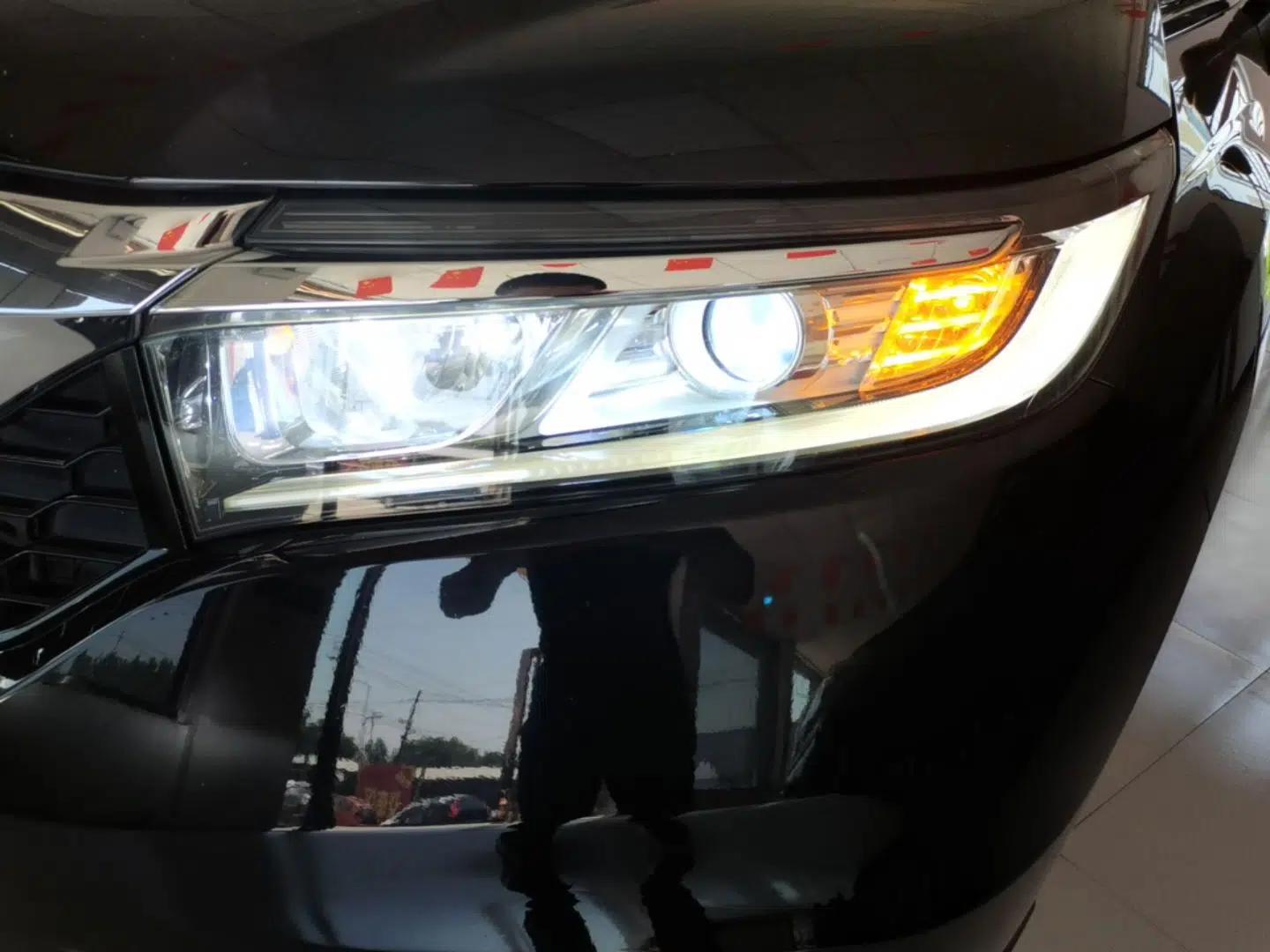 Honda Avancier 2017 240TURBO Two-Wheel Drive Elite Edition — миниатюра 8