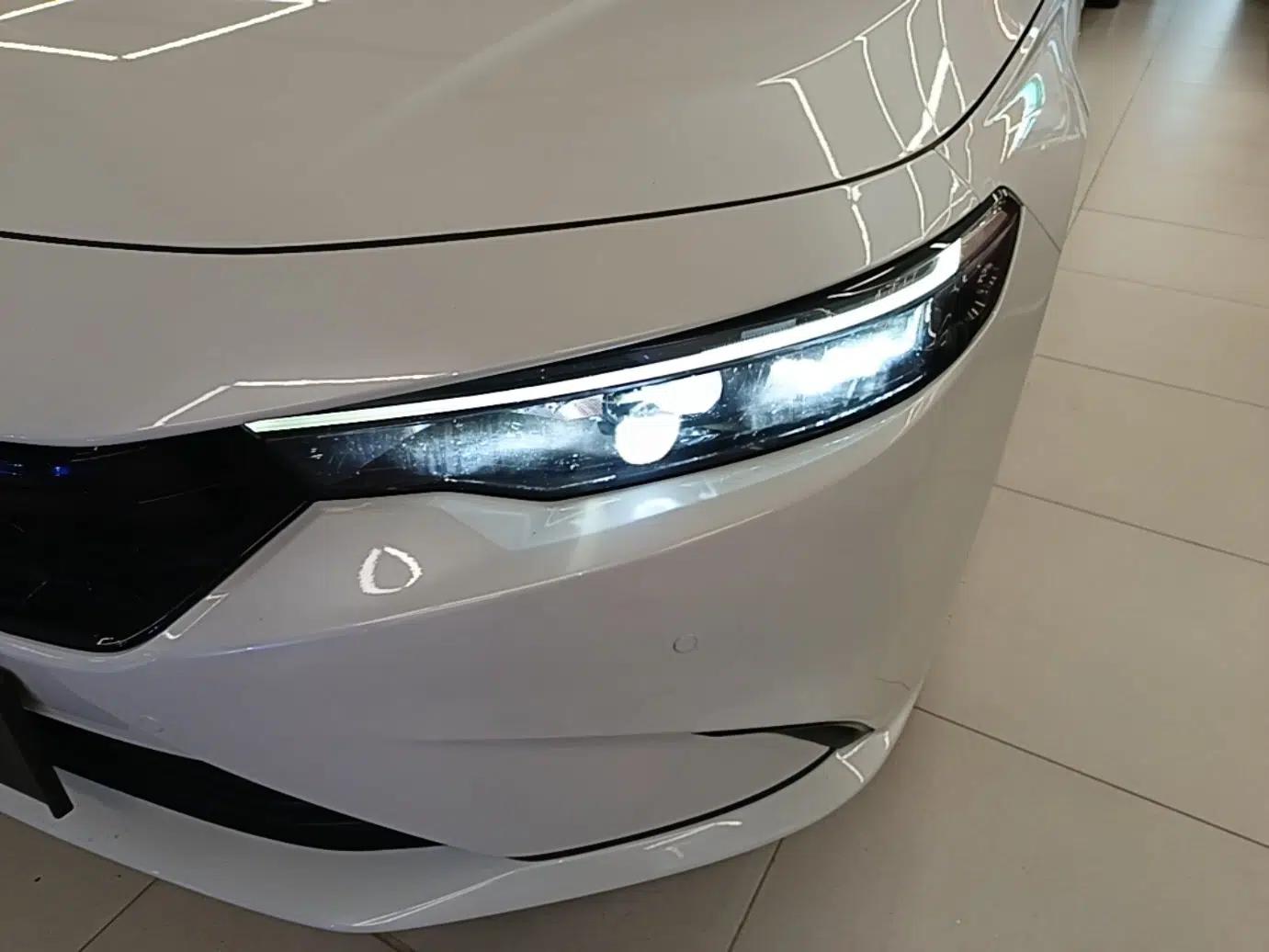 Honda Integra 2023 HATCHBACK 240TURBO CVT Phantom Night Luxury Edition — миниатюра 8