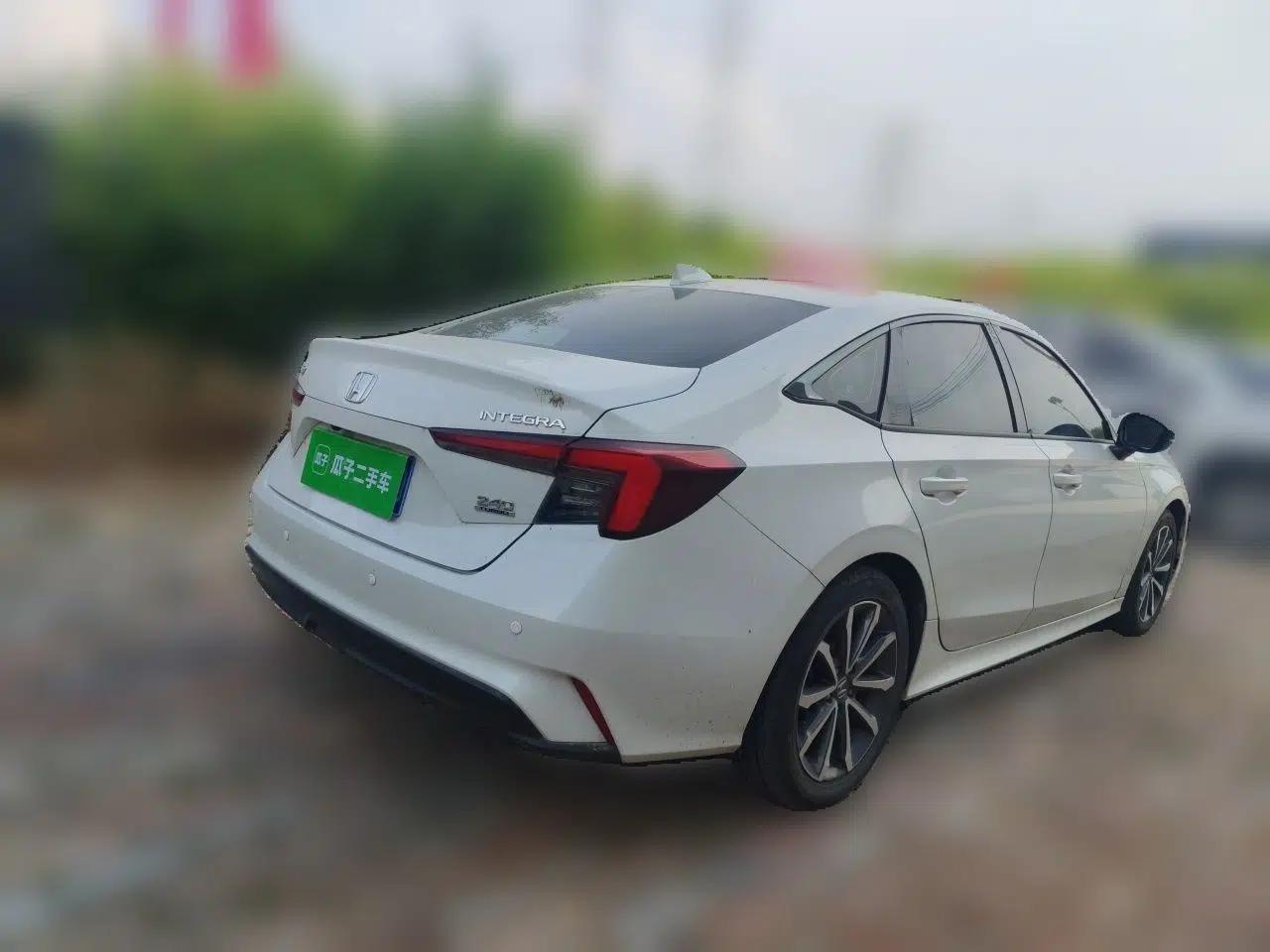 Honda Integra 2022 240TURBO CVT Luxury Edition — миниатюра 6