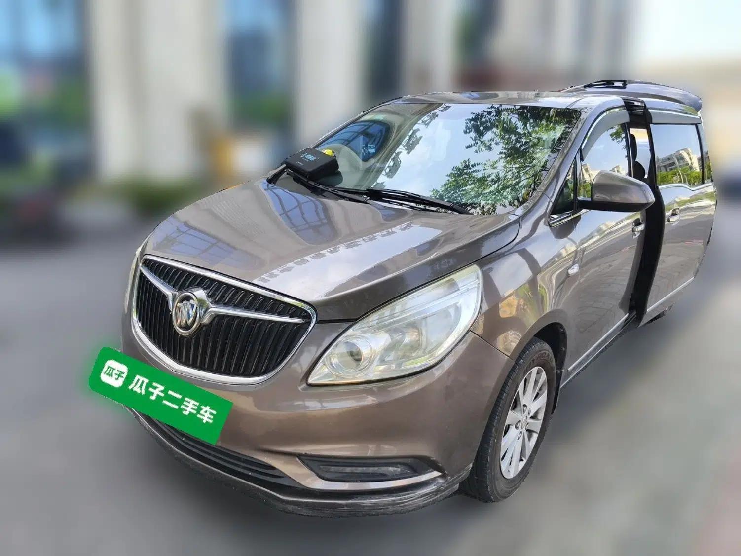 Buick GL8 2017 25S Luxury Version China V Standard — миниатюра 1