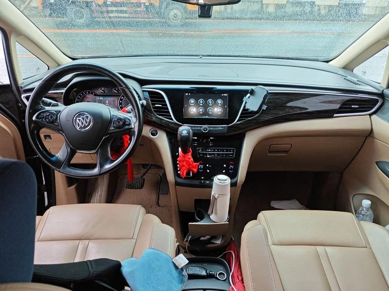 Buick GL8 2017 ES 28T Luxury Model China V Standard — миниатюра 9