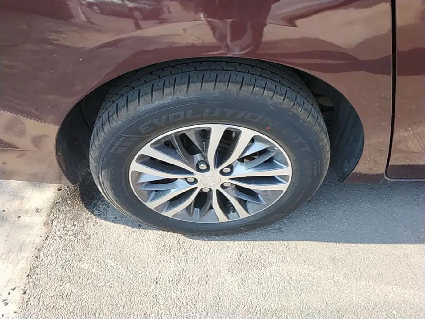 Buick GL8 2022 ES Landtrek 653T Luxury Edition — миниатюра 11