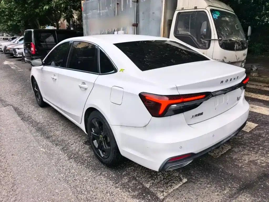 Roewe i6 MAX 2020 300TGI Automatic Cool and Intelligent Driving Edition — миниатюра 5