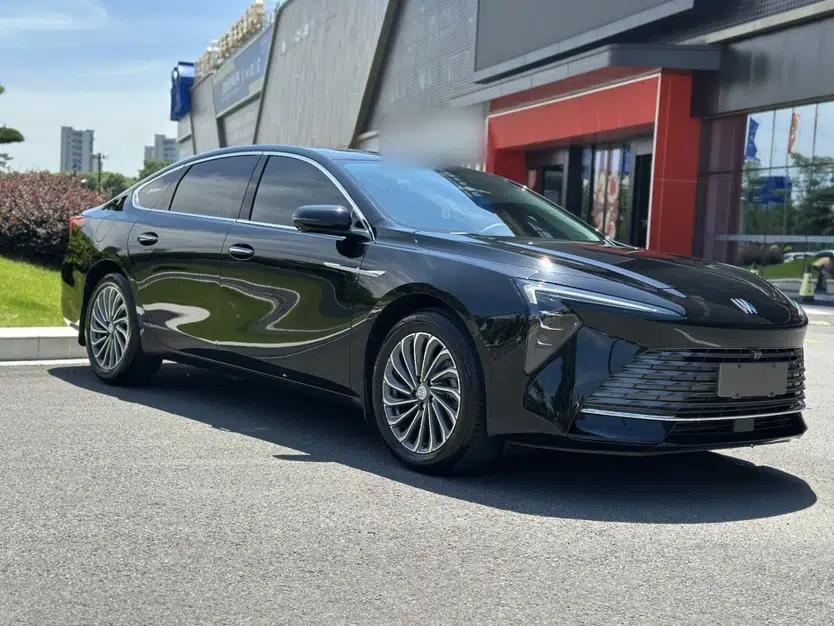Buick LaCrosse 2024 28T Luxury Edition — миниатюра 4