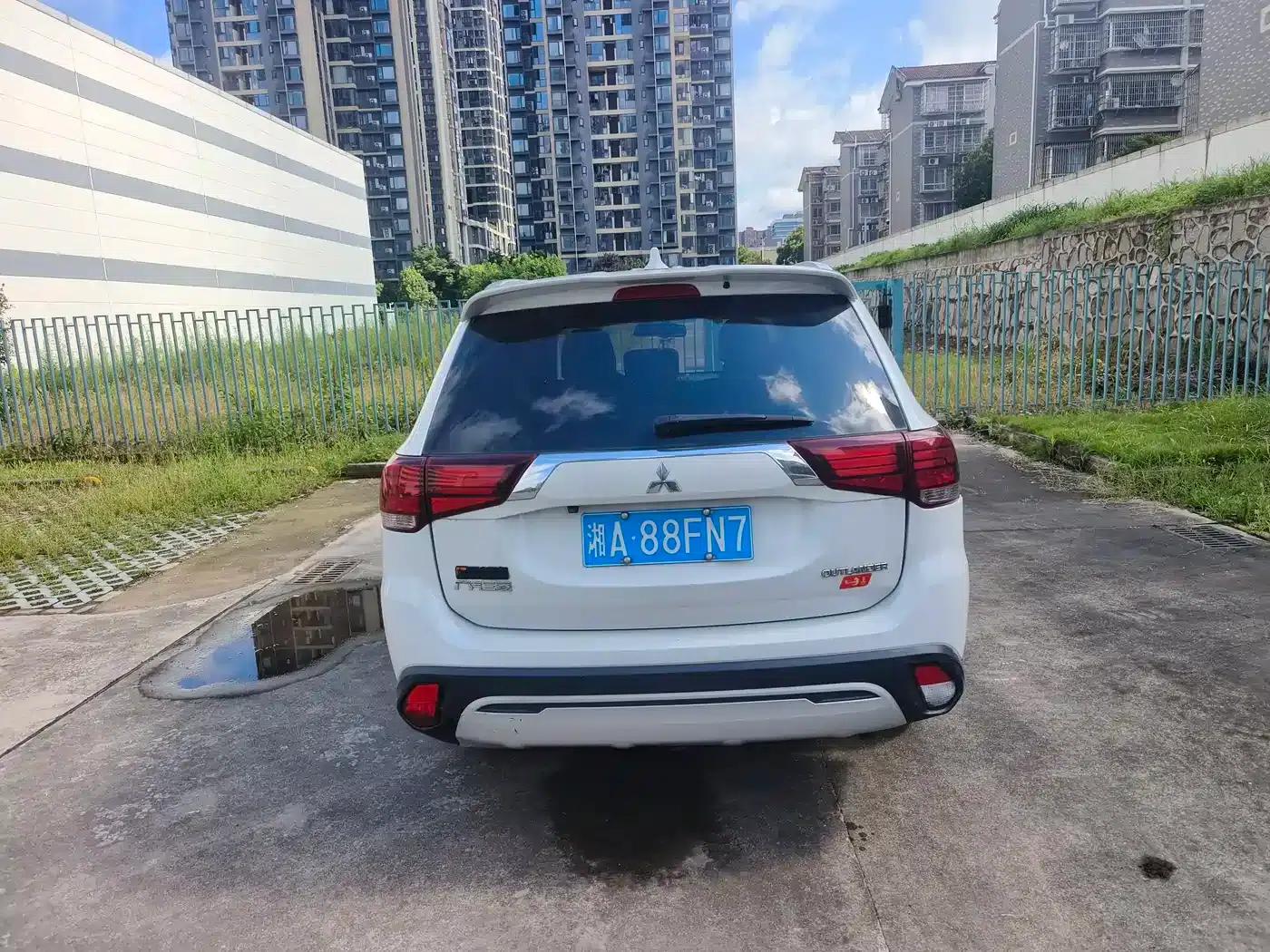 Outlander 2019 2.0L 2WD Enjoy Edition 5-seater National VI Emission Standard — миниатюра 5