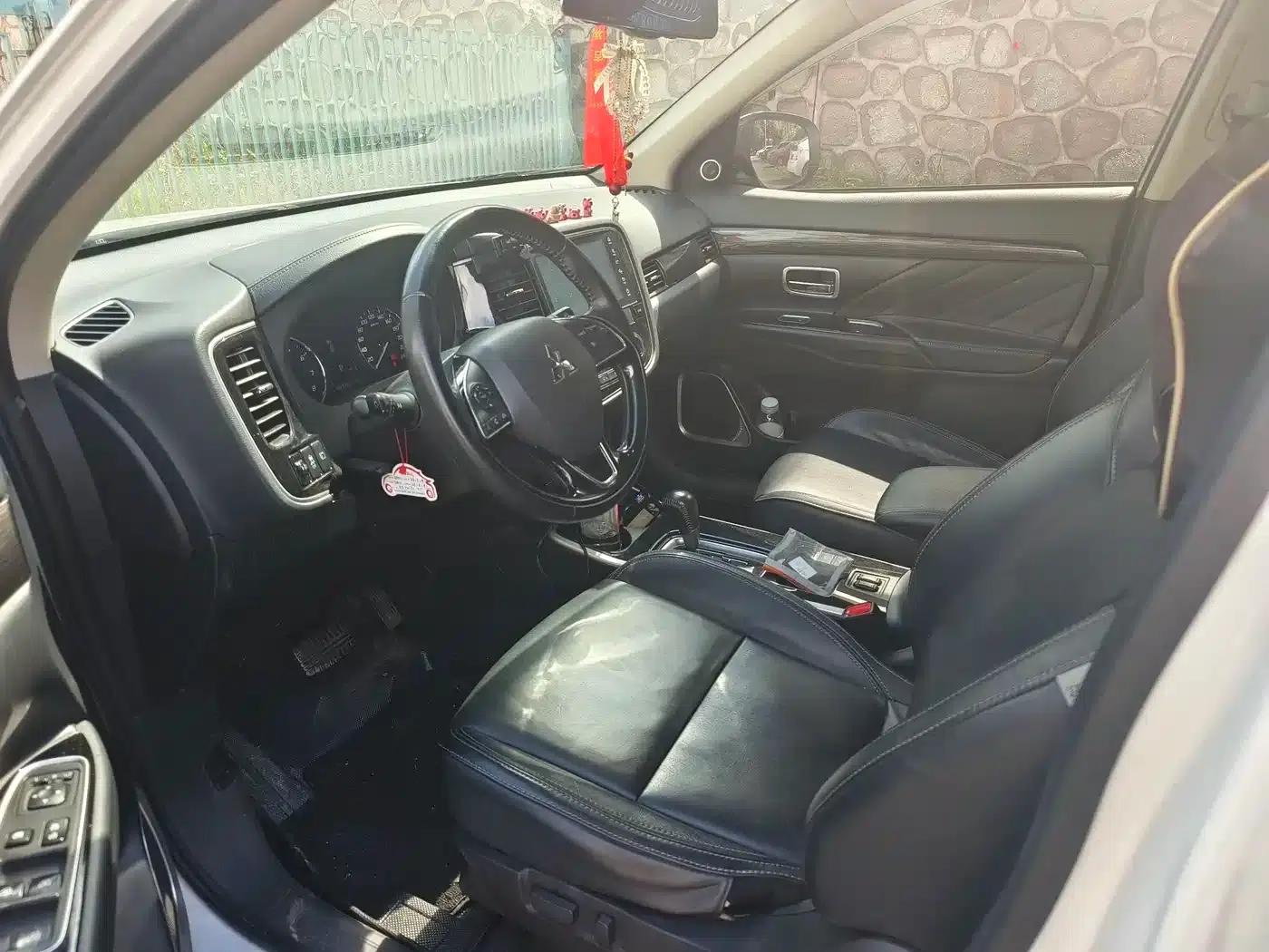 Outlander 2019 2.0L 2WD Enjoy Edition 5-seater National VI Emission Standard — миниатюра 7