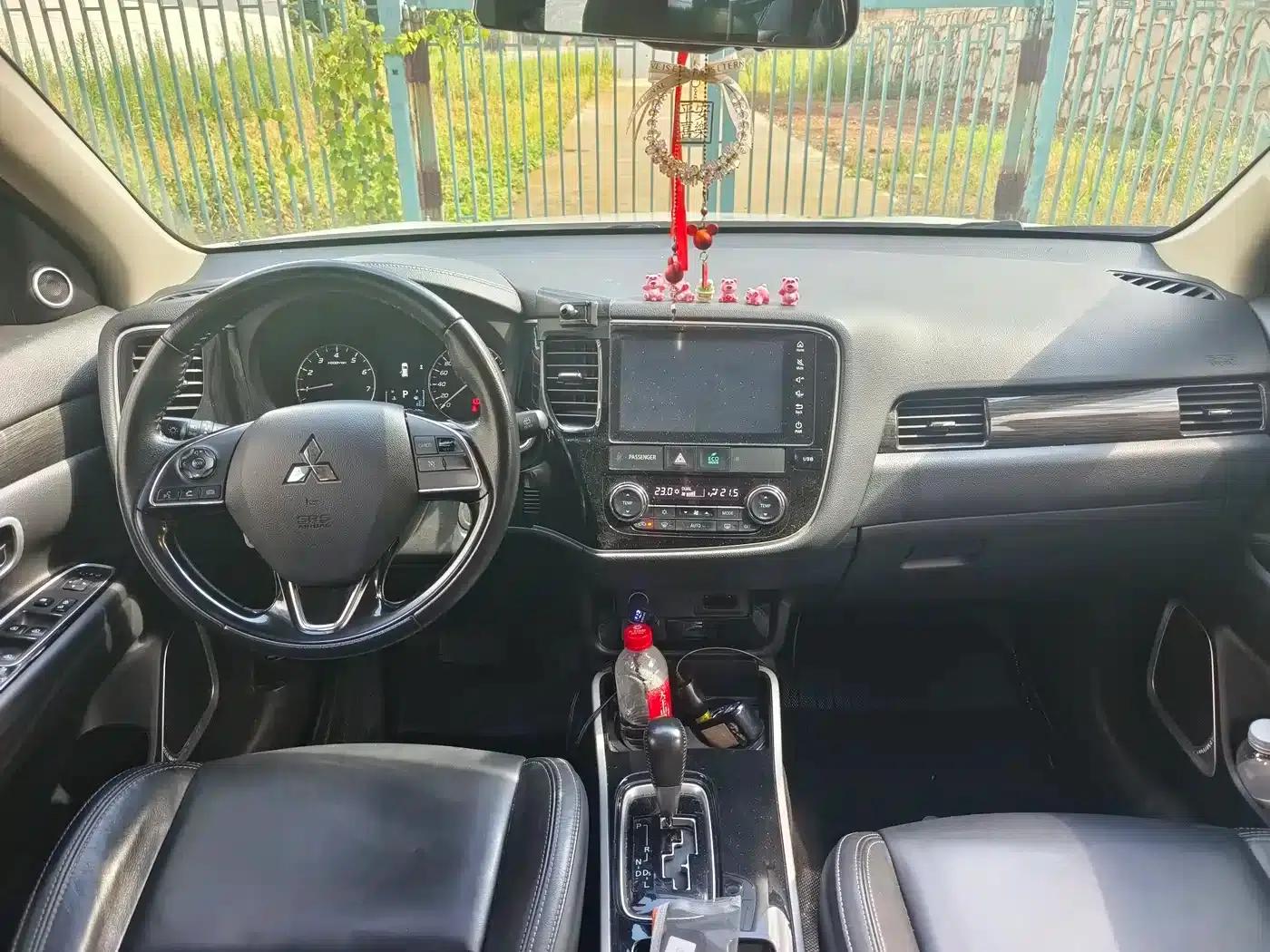 Outlander 2019 2.0L 2WD Enjoy Edition 5-seater National VI Emission Standard — миниатюра 9