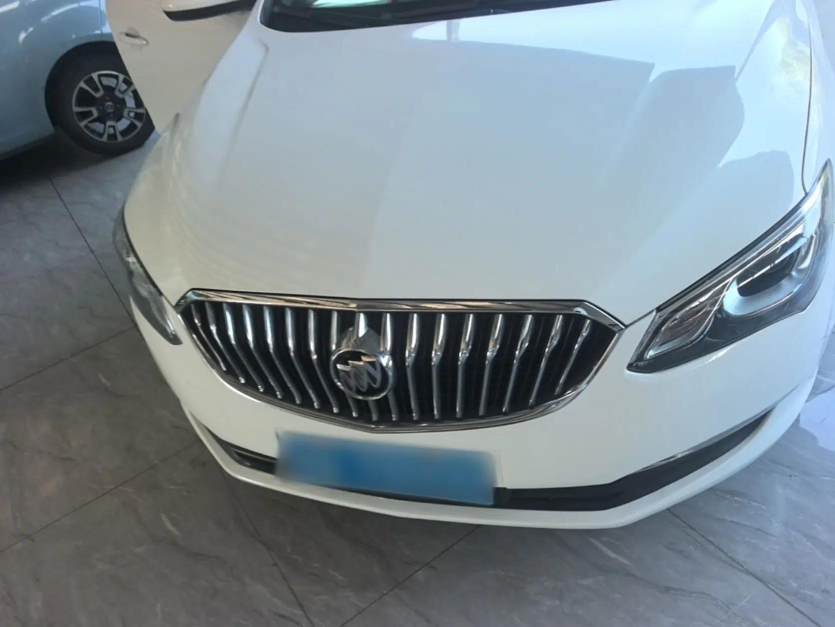 Buick GT 2017 15N Automatic Elite Version — миниатюра 2
