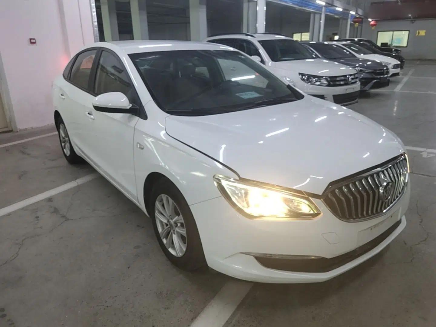 Buick GT 2017 15N Automatic Entry-Level Trim — миниатюра 3