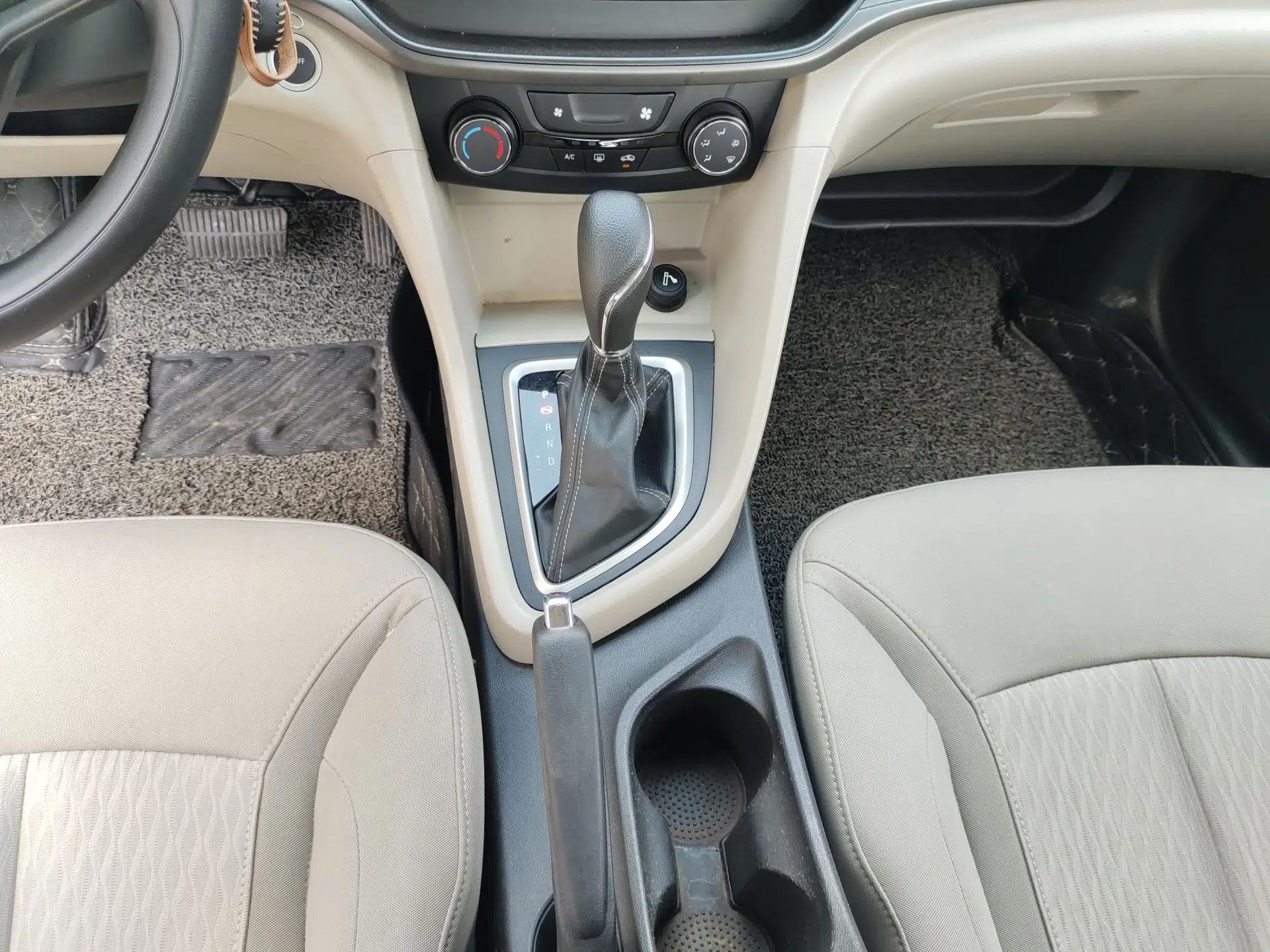 Buick GT 2017 15N Automatic Entry-Level Trim — миниатюра 21