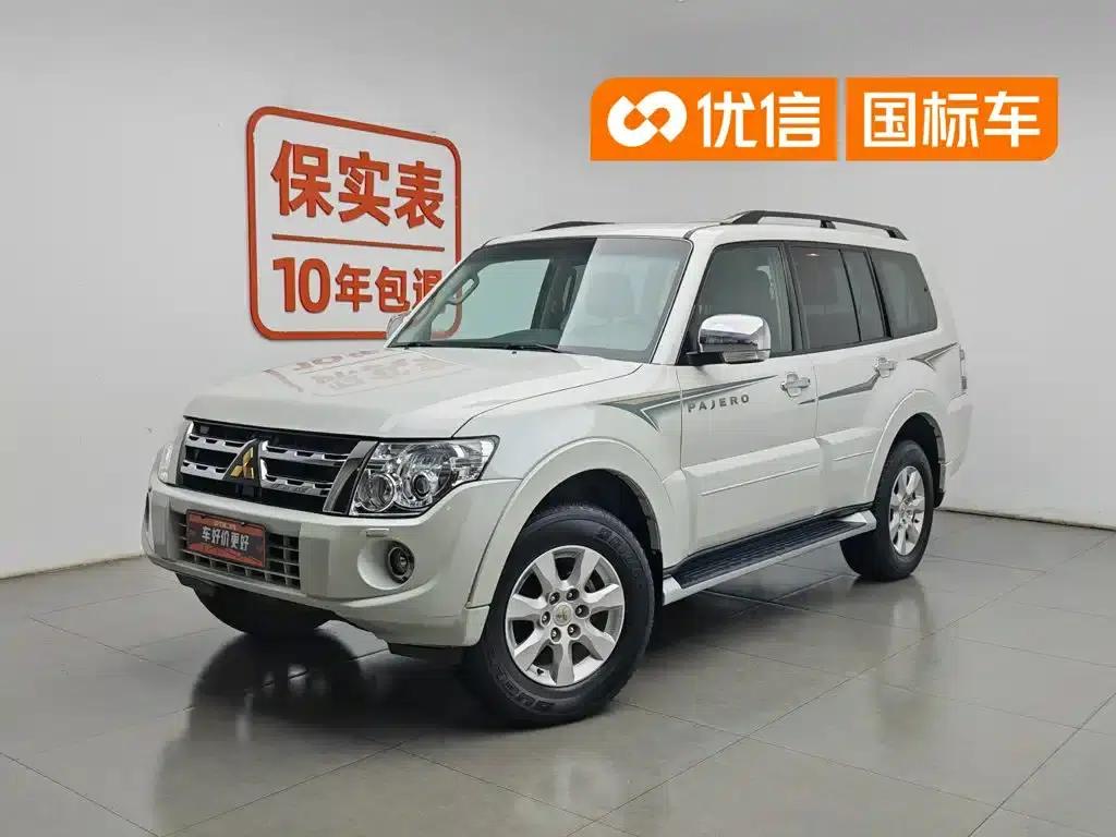 2014 Pajero (Imported) 3.0L Elite Super Edition — миниатюра 1