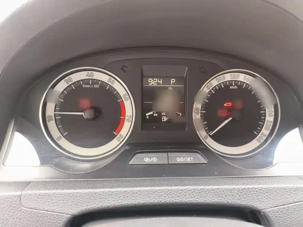 Rapid 2019 1.5L Automatic Comfort Edition (National V Emission Standard) — миниатюра 4