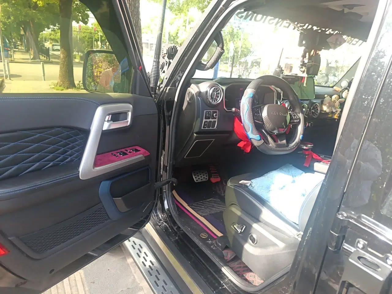 BAIC Off-Road BJ40 2024 2.0T Urban Hunter Honor Edition — миниатюра 16