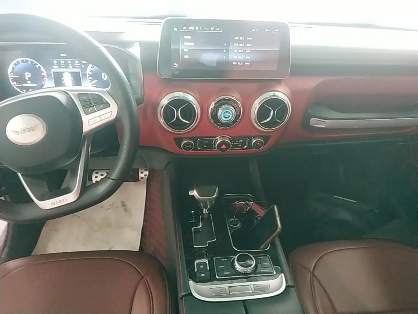 BAIC Off-Road BJ40 2018 PLUS 2.3T Automatic Four-Wheel Drive Premium Edition China V — миниатюра 15