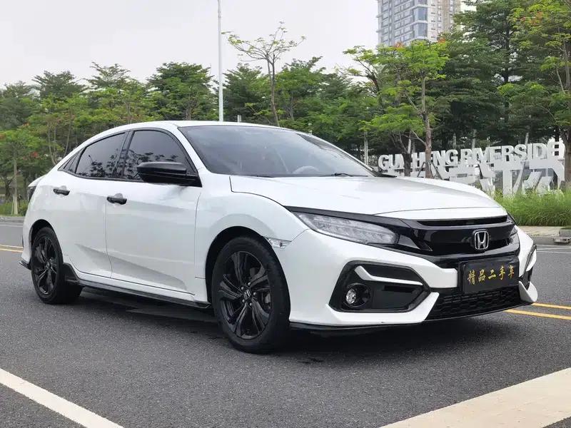 Civic 2020 HATCHBACK 220TURBO CVT Trendy and Cool — миниатюра 3