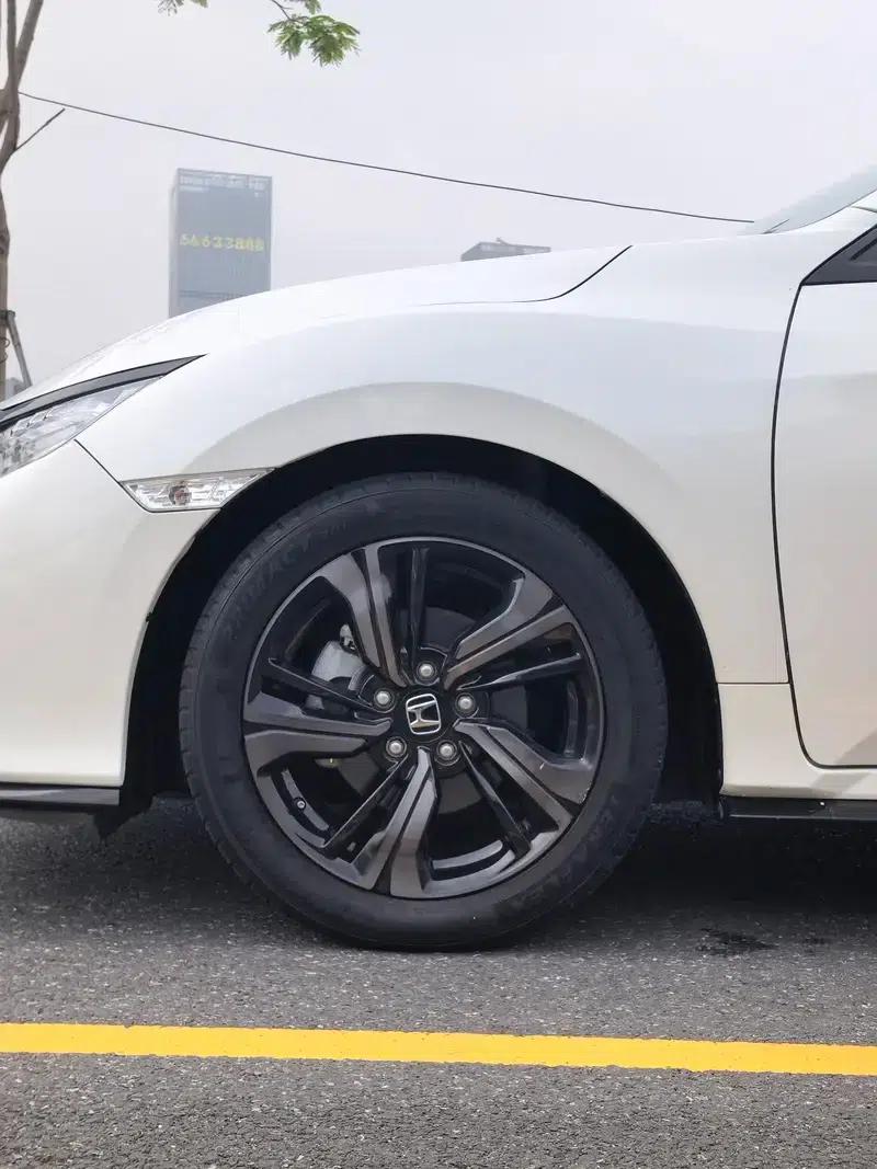 Civic 2020 HATCHBACK 220TURBO CVT Trendy and Cool — миниатюра 10